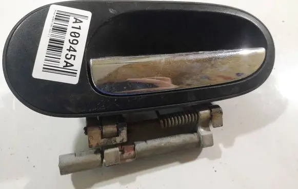 Nissan Almera Tino Front door exterior handle 