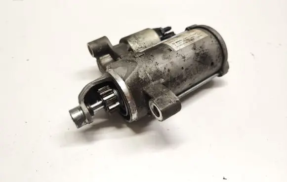 Audi A4 S4 B9 Starter motor 06L911021