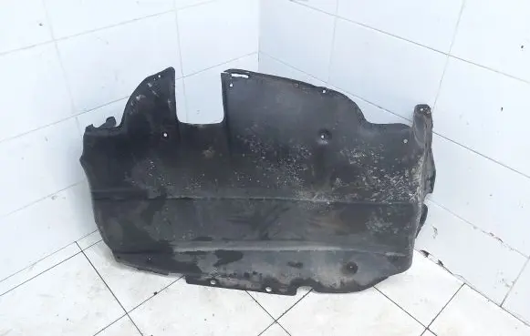 Ford Galaxy Engine splash shield/under tray