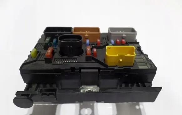 Peugeot 307 BSM Control unit 9661708280