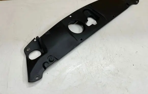 Top upper radiator support slam panel
