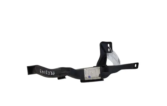 Opel Astra K Front bumper mounting bracket