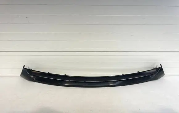 Volkswagen Scirocco Front grill 1K8853761A