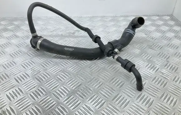 Volkswagen Golf VII Engine coolant pipe/hose 5Q0122101BK 5Q0122291 5Q0121619A