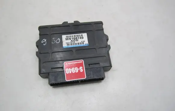 Mitsubishi Lancer Evolution Combustion control unit/module MN168749 X4T71877H
