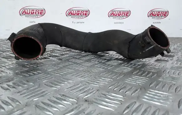 Audi A4 S4 B8 8K Intercooler hose/pipe 8K0145738P