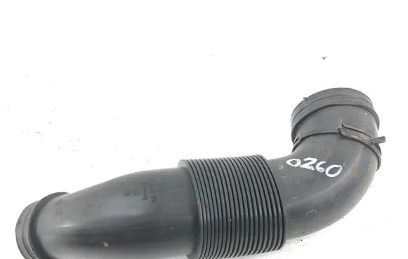 Audi Q7 4L Air intake duct part 7L6129627F