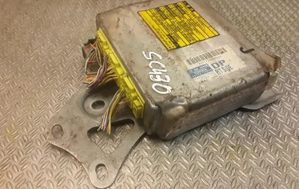 Lexus SC 300 - 400 Airbag control unit/module 8917024080