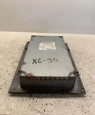Volvo XC90 Sound amplifier 30752374