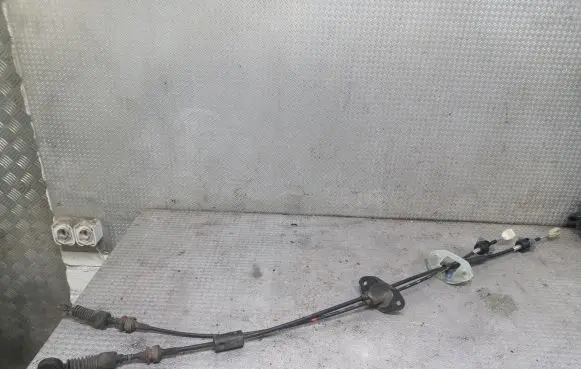 KIA Ceed Gear shift cable linkage