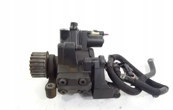 Nissan Pulsar Fuel injection high pressure pump 167003669R