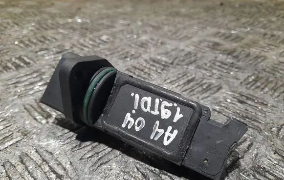 Audi A4 S4 B6 8E 8H Mass air flow meter F00c2g2055