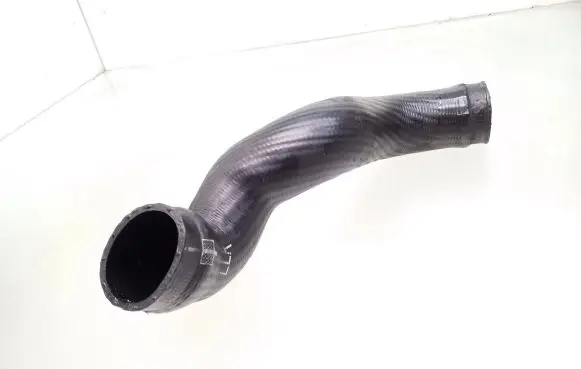Audi A4 S4 B6 8E 8H Intercooler hose/pipe