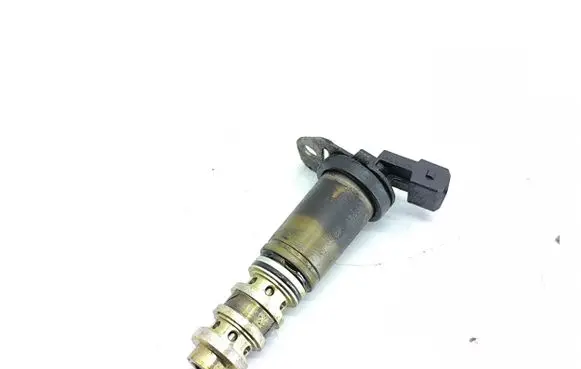 BMW X6 E71 Camshaft vanos timing valve 7561265 11367561265