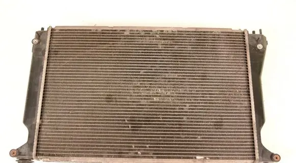 Toyota Corolla Verso E121 Coolant radiator 4221337670