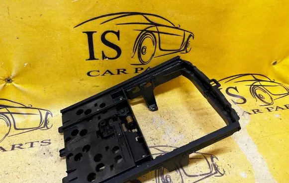 BMW 5 G30 G31 G38 Glove box central console 9330629