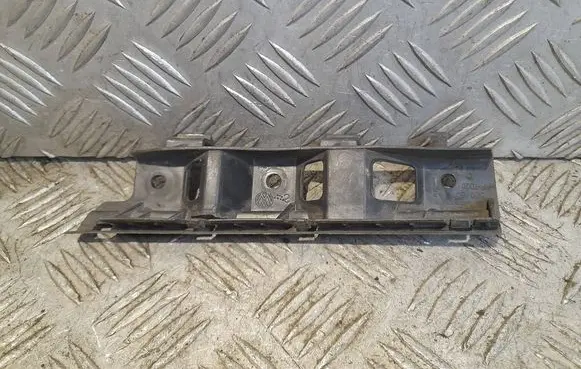 Volkswagen PASSAT B6 Front bumper mounting bracket 3C0807183