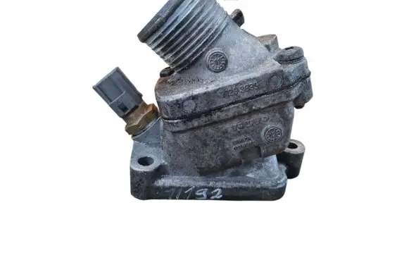 Thermostat/thermostat housing