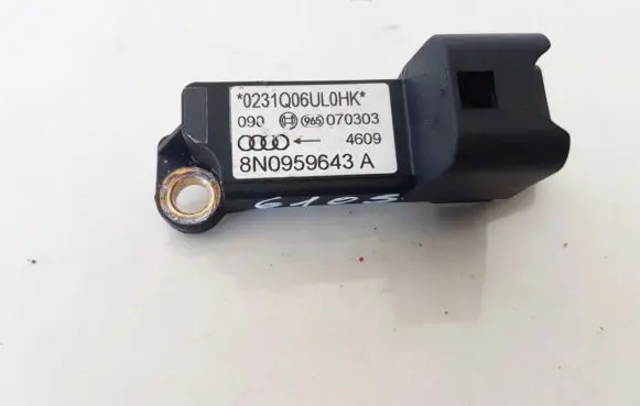 Audi TT Mk1 Airbag deployment crash/impact sensor 8N0959463A 070303