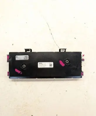 BMW X3 F25 Aerial antenna amplifier 9276065