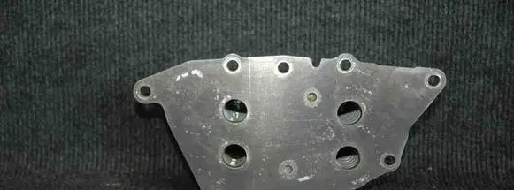 Engine oil radiator