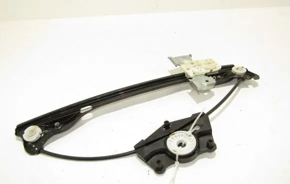 Skoda Praktik (5J8) Front window lifting mechanism without motor