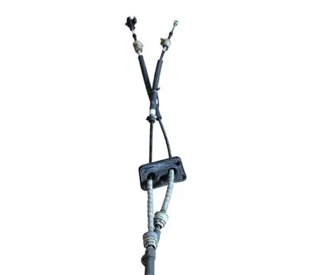 Gear shift cable linkage