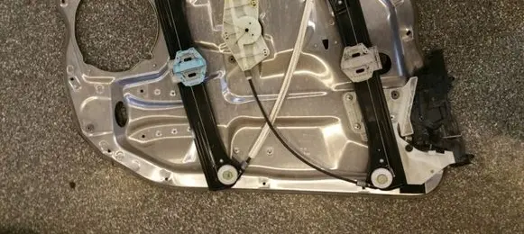 Mercedes-Benz S W221 Front window lifting mechanism without motor A2218202902 A2215403108 A2217200279