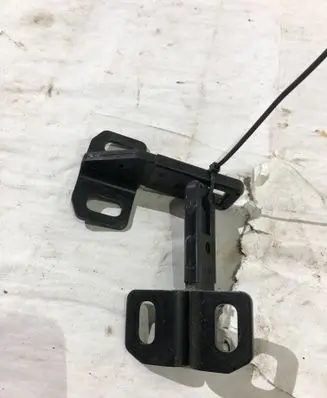 BMW X5 F15 Loading door lock loop/hook striker 7149629