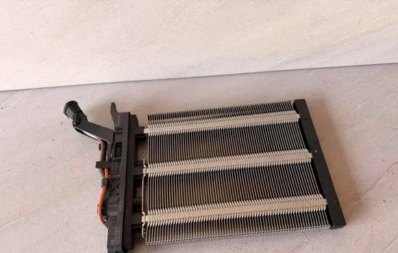 Volkswagen PASSAT B7 Electric cabin heater radiator 1K0963235G
