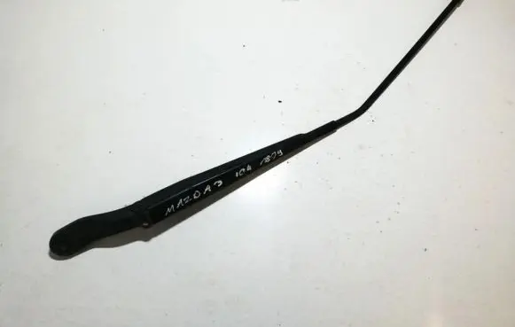 Mazda 3 I Front wiper blade arm