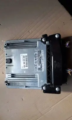 Audi A4 S4 B8 8K Engine control unit/module 03L906022MR