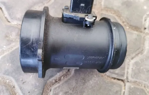 Volkswagen Phaeton Mass air flow meter DMA0210 AFH7046