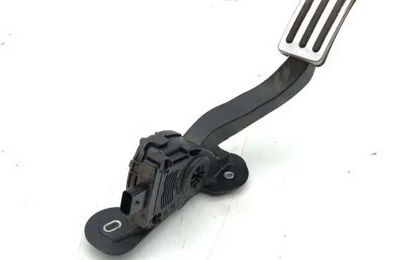 Tesla Model S Accelerator throttle pedal BE5C9F836AA 6PV93337017