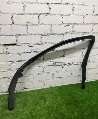 BMW 5 G30 G31 G38 Front door glass trim molding 7384930 PA64GF15 60829010