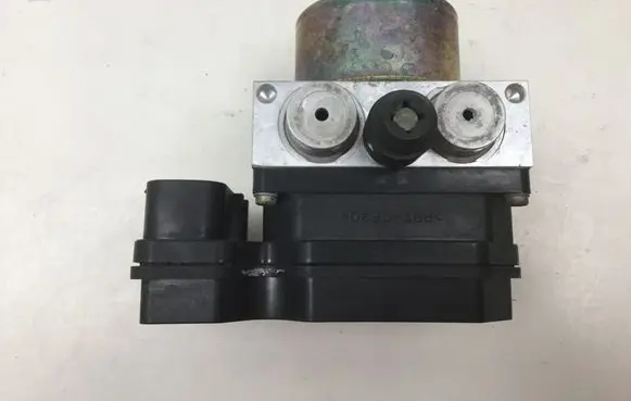 Nissan 350Z ABS Pump 47660CD103