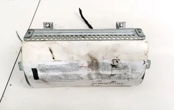 Audi A4 S4 B5 8D Passenger airbag 8D0880201J 002EF02H2H6