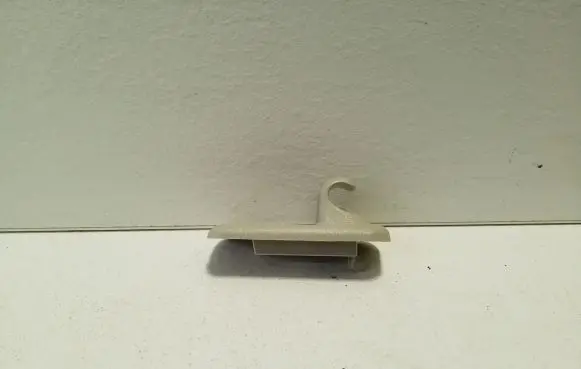 Jeep Cherokee Sun visor clip/hook/bracket 5RH21TRMAA