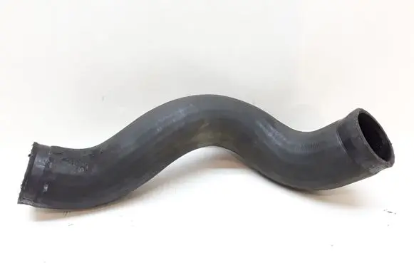 Volvo XC90 Intercooler hose/pipe 30766440