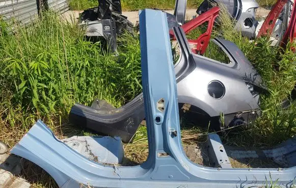 KIA Picanto Pillar (middle) 