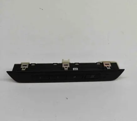BMW 7 F01 F02 F03 F04 Seat control switch 28227037 9215743