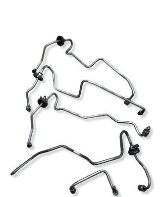 Subaru Forester SH Fuel injector supply line/pipe 