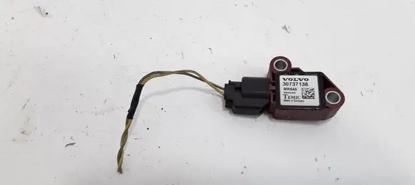Volvo V50 Airbag deployment crash/impact sensor 30737138