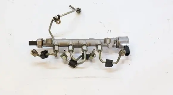 Volkswagen Touran III Fuel injector supply line/pipe 04L089G5753077