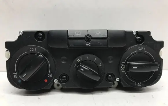 Volkswagen Golf V Climate control unit 5M2820045A