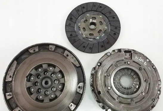 Mercedes-Benz C W204 Clutch set kit A0252509301