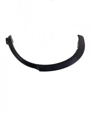 Rear fender molding trim