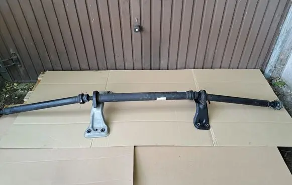 Volvo V60 Middle center prop shaft 31437418