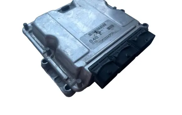 Volvo S40, V40 Engine control unit/module 0281010441 8200126494 8200065996