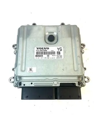 Volvo C30 Engine control unit/module 0281015286 P31303388